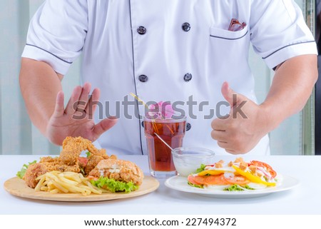 chef Presents junk food is bad for health and salad is good for health