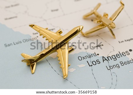 Two Planes Over Los Angeles. Map is Copyright and Trademark Free, Downloaded off www.nationalatlas.gov