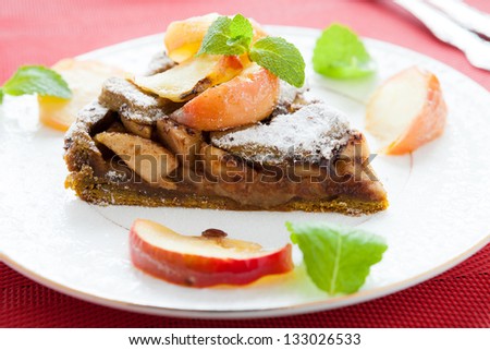 delicious apple pie with apple slices, closeup