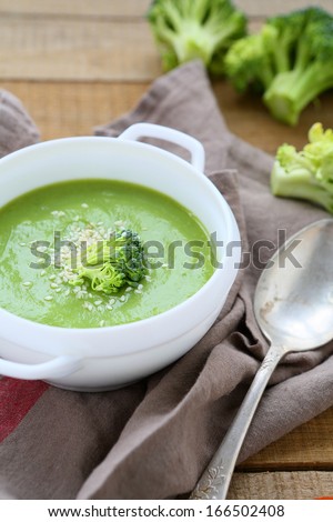 nourishing cream of broccoli soup, food closeup