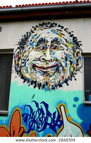 Happy man, street graffiti art in Melbourne 4