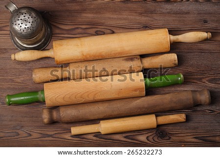 Vintage  Baking utensils collection - rolling pins and flour sifter