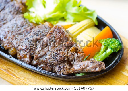 beef steak Served with hot pan