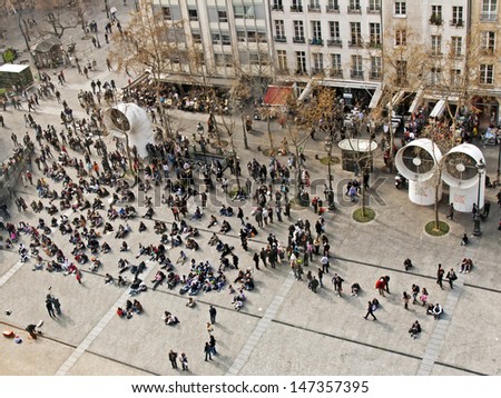 Paris. Tourists on the area near Pompidou\'s center