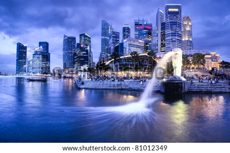 Singapore Merlion Picture Symbol on Singapore Dec 29  The Merlion Fountain And Singapore Skyline On Dec