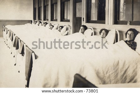 Vintage photo of women in beds -- maternity ward?