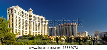 LAS VEGAS - JUNE 22: The Bellagio and Caesar\'s Palace hotels are shown along the Las Vegas Strip on June 22, 2009 in Las Vegas.