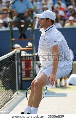 WASHINGTON- AUGUST 9: Andy Roddick (USA) looks over the net in the championship match of the Legg Mason Tennis Classic August 9, 2009 in Washington. Roddick was defeated by Juan Martin Del Potro (ARG)