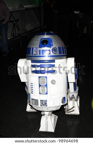 MADRID - MARCH 28: R2-D2. Star Wars exhibition during the presentation of the new Star Wars game for Kinect XBOX 360 at the Sports Palace on March 28, 2012 in Madrid