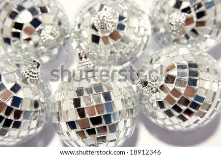 Mirror balls