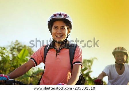 Happy couple cyclist on morning