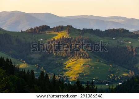 The Mountain landscape in Ukraine.The wallpaper sunlighte