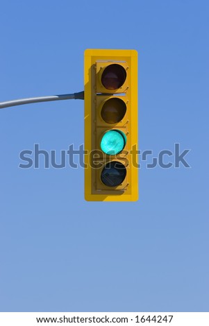 Traffic light with green light indicating to go