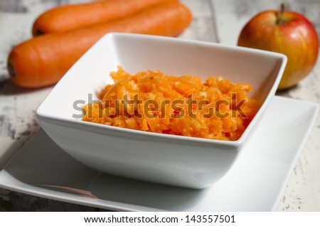 Carrots and apple salad