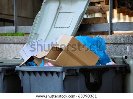container for dust with production wastes