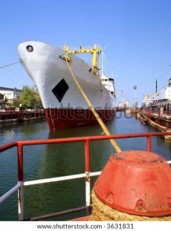 Port sector handling merchant ships. Repair of ships
