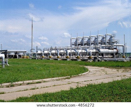 Gas storage facilities, natural gas transportation and gas deliveries