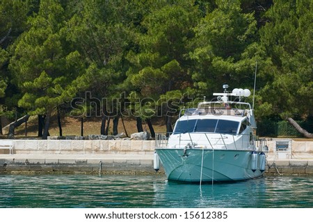 Photo of small yacht at the berth