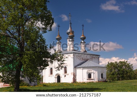 Church of the Entrance of the Lord into Jerusalem in Suzdal, Russia. The church was built in 1707