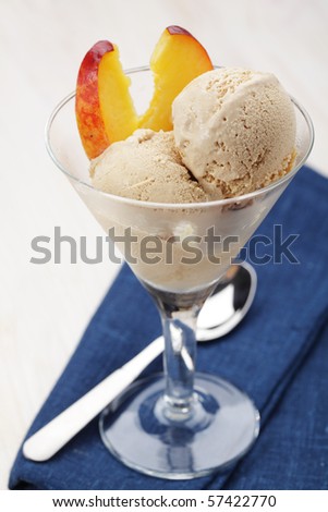 Creme Brulee ice cream with peach
