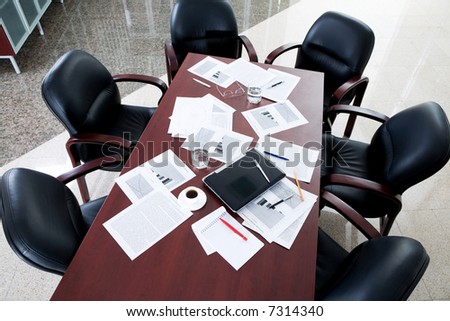 Image of empty boardroom