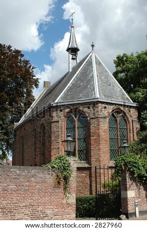 Armen Poth Foundation (founded in Amersfoort for taking care of poor and sick people, chappel and entrance