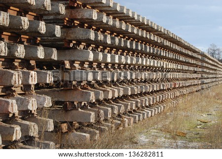 Rows of ferro-concrete cross-tie and steel rails