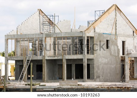 holiday cottage under construction in the Bahamas