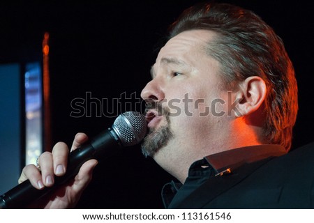 LINCOLN, CA - SEPT 15: AMG winner Terry Fator performs at Thunder Valley Casino Resort in Lincoln, California on September 15th, 2012