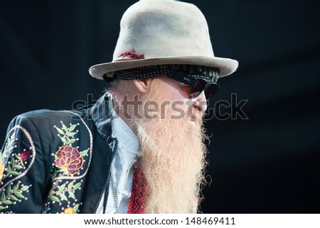 WHEATLAND, CA July 31: ZZ Top performs in support of Kid Rock\'s Best Night Ever Tour at Sleep Train Amphitheater in Wheatland, California on July 31, 2013