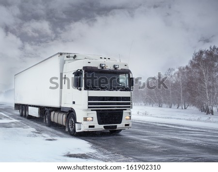 Winter freight transportation by truck