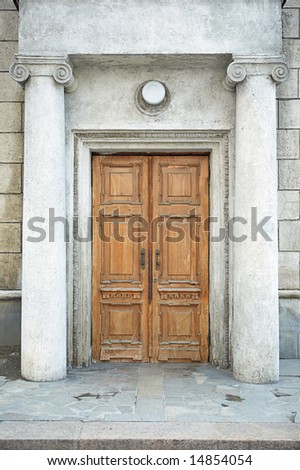 old door in history building