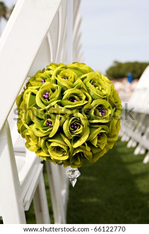 Green flowers used in wedding bouquets