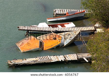Sinking Boat