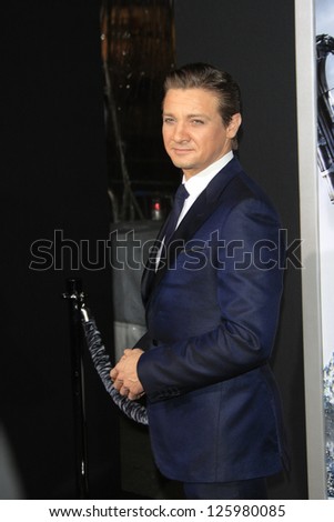 LOS ANGELES - JAN 24: Jeremy Renner at the LA premiere of Paramount Pictures\' \'Hansel And Gretel: Witch Hunters\' at Grauman\'s Chinese Theater on January 24, 2013 in Los Angeles, California