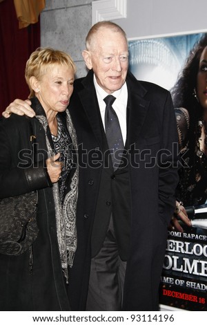 LOS ANGELES - DEC 6: Max von Sydow at the premiere of Warner Bros. Pictures\' \'Sherlock Holmes: A Game Of Shadows\' at the Regency Village Theater on December 6, 2011 in Los Angeles, California
