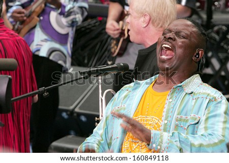 Lee Loughname, Philip Bailey on stage for NBC Today Show CHICAGO & EARTH, WIND & FIRE Concert, Rockefeller Center, New York, NY, July 01, 2005