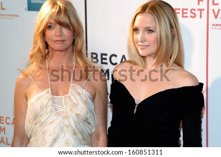 Goldie Hawn And Kate Hudson Attend The Screening Of Raising Helen At The Tribeca Performing Arts Center For The 2004 Tribeca Film Festival May 1, 2004 In New York City