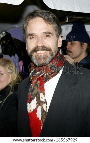 Jeremy Irons at CASANOVA Premiere, Loews Lincoln Square Theater, New York, NY, December 11, 2005