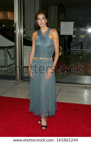 Teri Hatcher at Good Night, and Good Luck New York Film Festival Premiere, Avery Fisher Hall at Lincoln Center, New York, NY, September 23, 2005