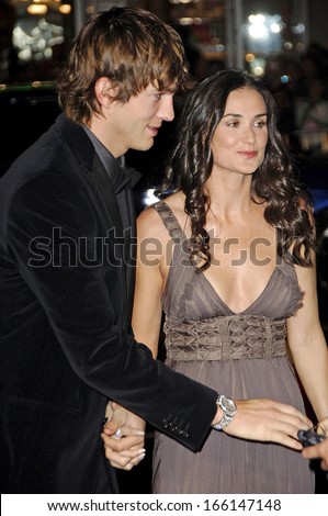 Ashton Kutcher, Demi Moore at AFI FEST 2006 Black Tie Opening Night Gala and US Premiere of BOBBY, Grauman\'s Chinese Theater, Los Angeles, November 01, 2006