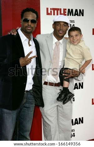 Shawn Wayans, Marlon Wayans, Linden Porco at LITTLE MAN Premiere by Columbia Pictures and Revolution Studios, Mann\'s National Theatre in Westwood, Los Angeles, July 06, 2006