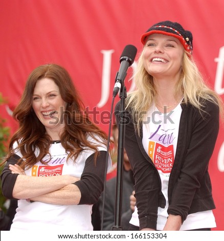 Julianne Moore, Kate Bosworth attending Entertainment Industry Foundation\'s 13th Annual REVLON RUN/WALK FOR WOMEN, Los Angeles Memorial Coliseum at Exposition Park, Los Angeles, May 13, 2006