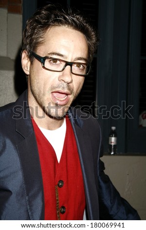 Robert Downey Jr at Entertainment Weekly\'s THE MUST LIST Party, Buddha Bar, New York, NY, June 22, 2006