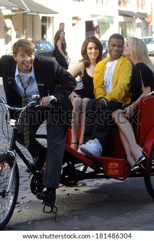 Jack McBrayer, Tina Fey, Tracy Morgan and Jane Krakowski on location for Entetainment Weekly Photoshoot to promote 30 ROCK, Meatpacking District, New York, August 11, 2007