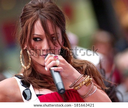 Hilary Duff on stage for Hilary Duff Performs on the NBC Today Show Concert, Rockefeller Center, New York, NY, June 29, 2007