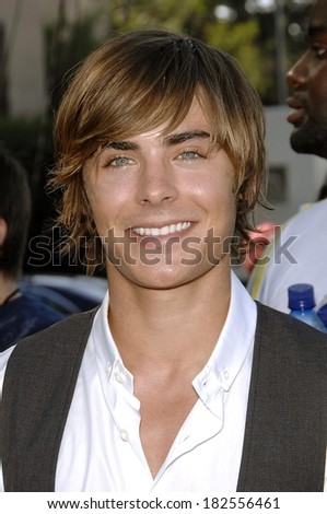 Zac Efron at ARRIVALS - 2008 TEEN CHOICE Awards, Gibson Amphitheatre at Universal City Walk, Los Angeles, CA, August 03, 2008