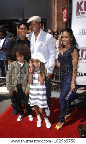 Jaden Smith Trey Smith, Will Smith Willow Smith, Jada Pinkett Smith, in Christian Louboutin shoes and bag, Premiere of KIT KITTREDGE AN AMERICAN GIRL, The Grove, LA, June 14, 2008