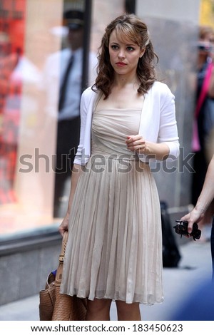 Rachel McAdams on location for MORNING GLORY Film Shoot in Manhattan, Rockefeller Center, New York, NY July 12, 2009