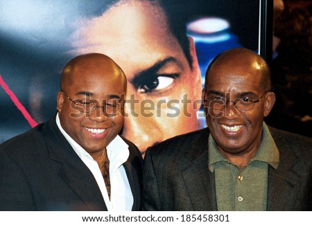 Al Roker and son Chris, on left, at premiere of OUT OF TIME, 9/29/2003